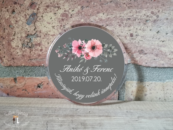 Fényképes kerek műanyag hűtőmágnes