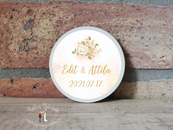 Fényképes kerek faszelet hűtőmágnes